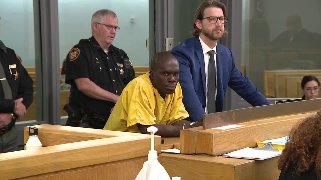 Mordecia Black appears in Hamilton County court after cutting GPS ankle monitor